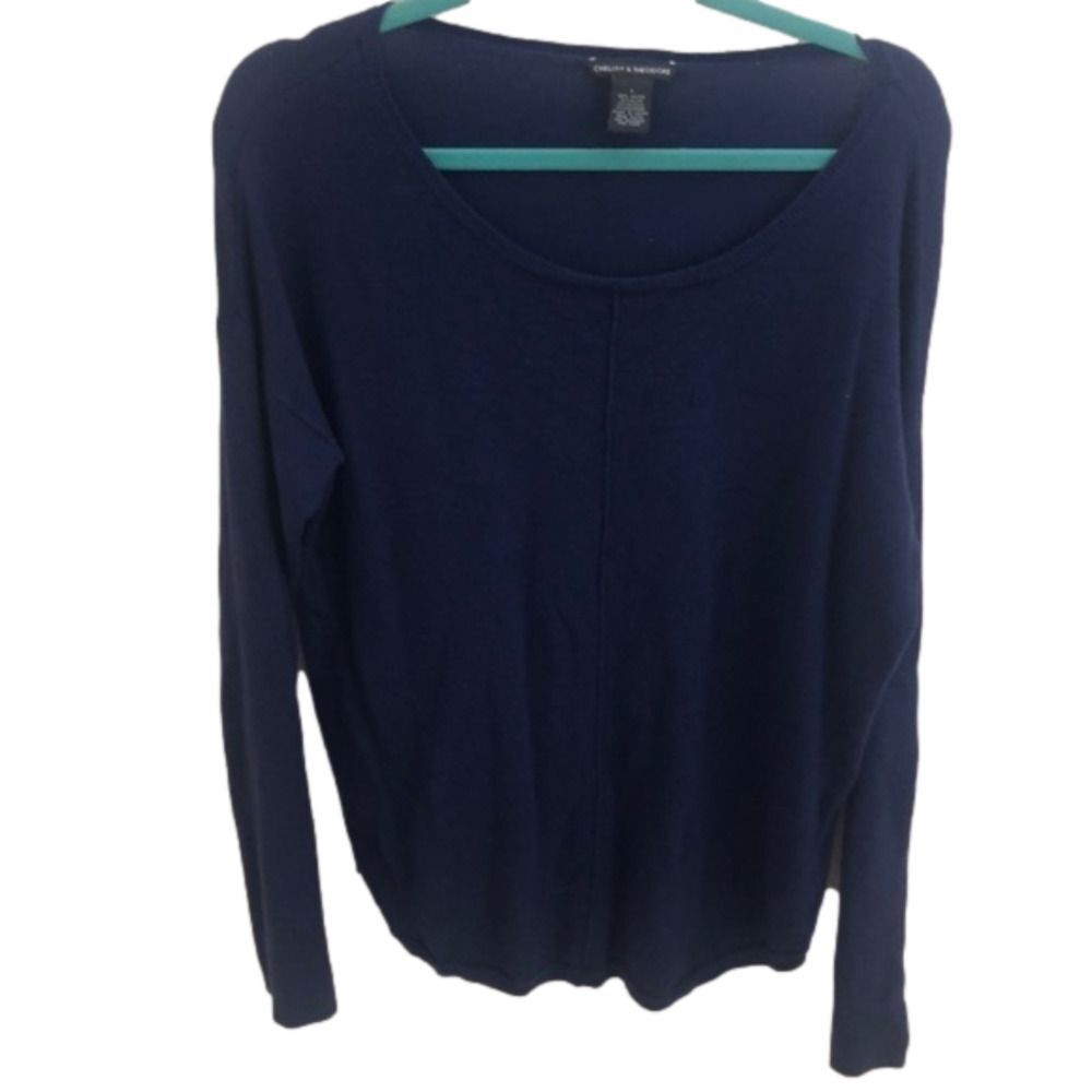 Chelsea And Theodore Long Sleeve Scoop Neck Sweater